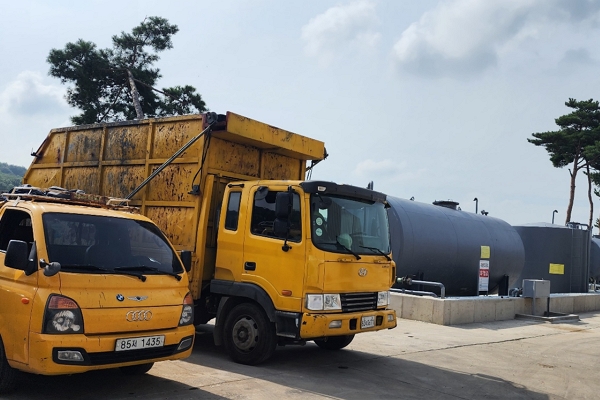 지정 폐기물 수집운반 차량